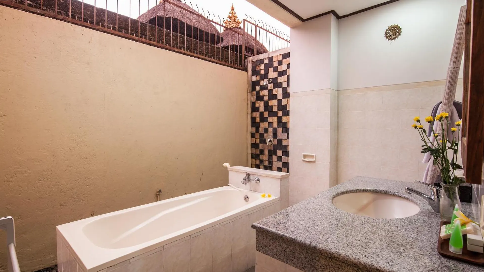 7-Br Private Pool Legian Villa 5-Min Walk To Beach And Shops Bali Seminyak Indonesien