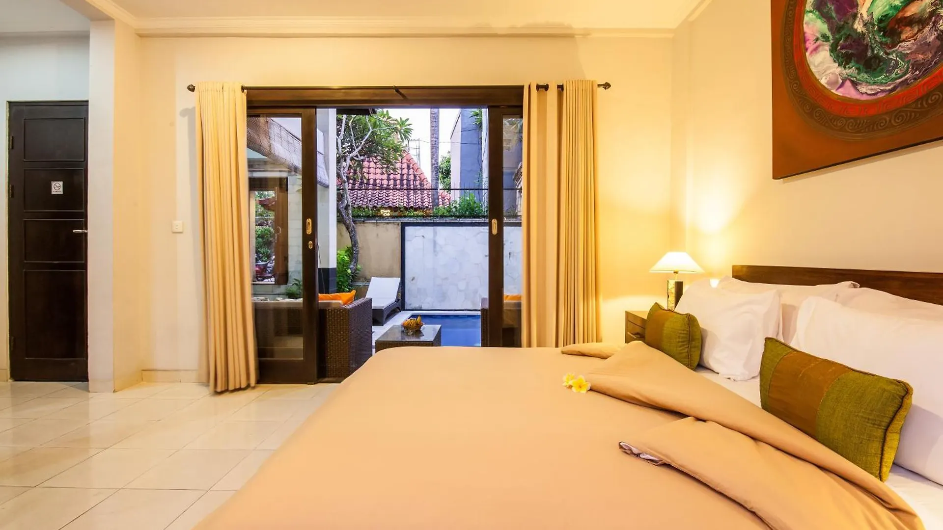 7-Br Private Pool Legian Villa 5-Min Walk To Beach And Shops Bali Seminyak  0*, Seminyak (Bali)